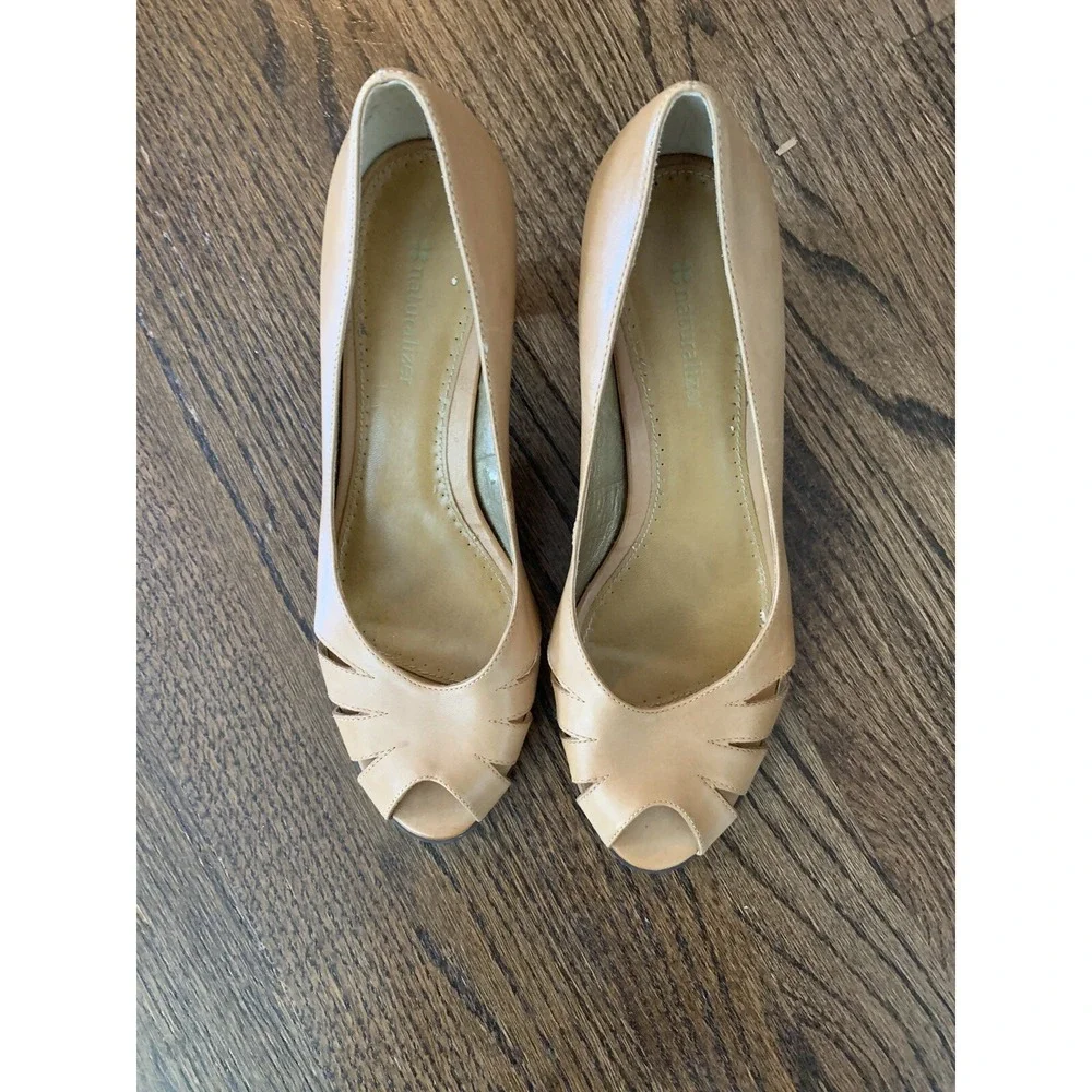 Naturalizer Womens Leather Peep Toe Heels‎